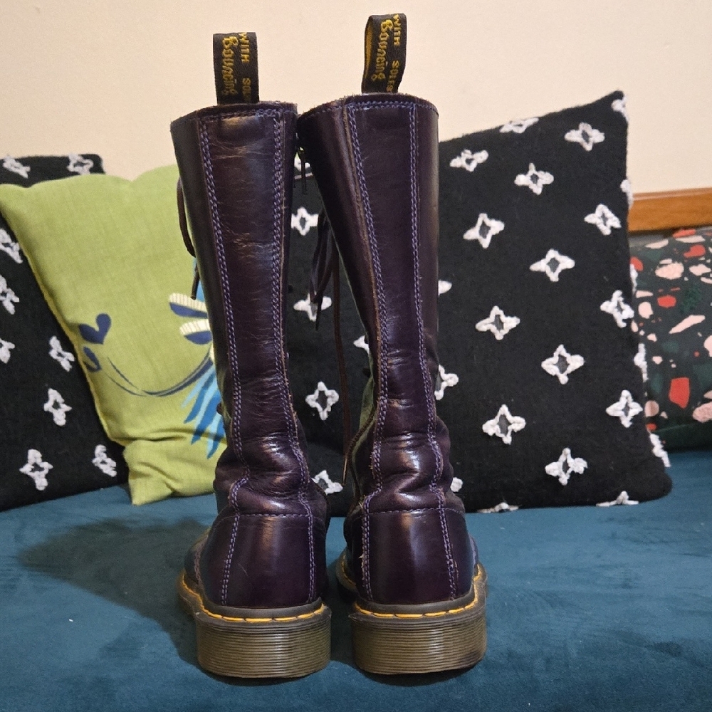 Purple 14 Eye Dr. Marten 11820 - Picture 3 of 8